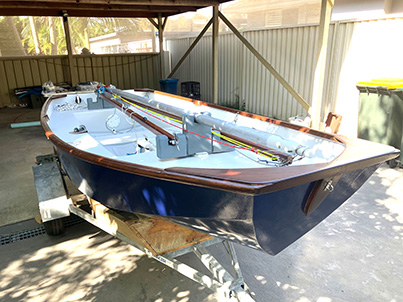 Mirror Dinghy trailer sailor chitchat newspaper