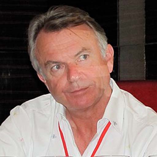 Sam Neil Chitchat newspaper Bundaberg