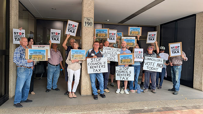 Geordie Felesina - Chitchat Newspaper - Bundaberg Rates - Tax - Protest BRC - Council Protest Bundaberg